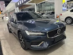 2023 Volvo S60 B4 Sport, синий — фото 3