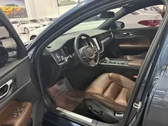 2023 Volvo S60 B4 Sport, синий — фото 4