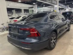 2023 Volvo S60 B4 Sport, синий — фото 8