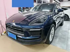 2022 Porsche Macan 2.0T, синий — фото 1