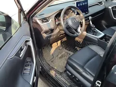 2022 Toyota Wildlander 2.0L CVT 4WD Luxury Plus, чёрный — фото 9