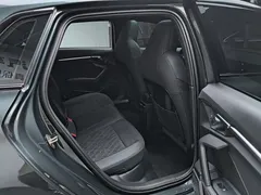 2024 Audi A3 Sportback 35 TFSI RS Package, зелёный — фото 9