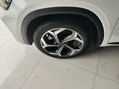 2021 Geely Monjaro 2.0TD DCT EVO 2WD Premium, белый — фото 23