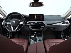 2021 BMW 5 Series 525Li Luxury Package, чёрный — фото 7