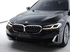 2021 BMW 5 Series 525Li Luxury Package, чёрный — фото 23