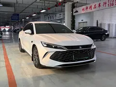 2025 BYD Qin L PHEV 80km Leading Smart Driving, белый — фото 3