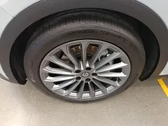 2024 Leapmotor C11 EV 580 Premium — фото 23