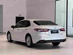 2021 Toyota Camry 2.0G Luxury, белый — фото 7