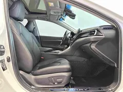 2021 Toyota Camry 2.0G Luxury, белый — фото 22