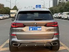 2022 BMW X5 30Li Premium M Sport Package — фото 8