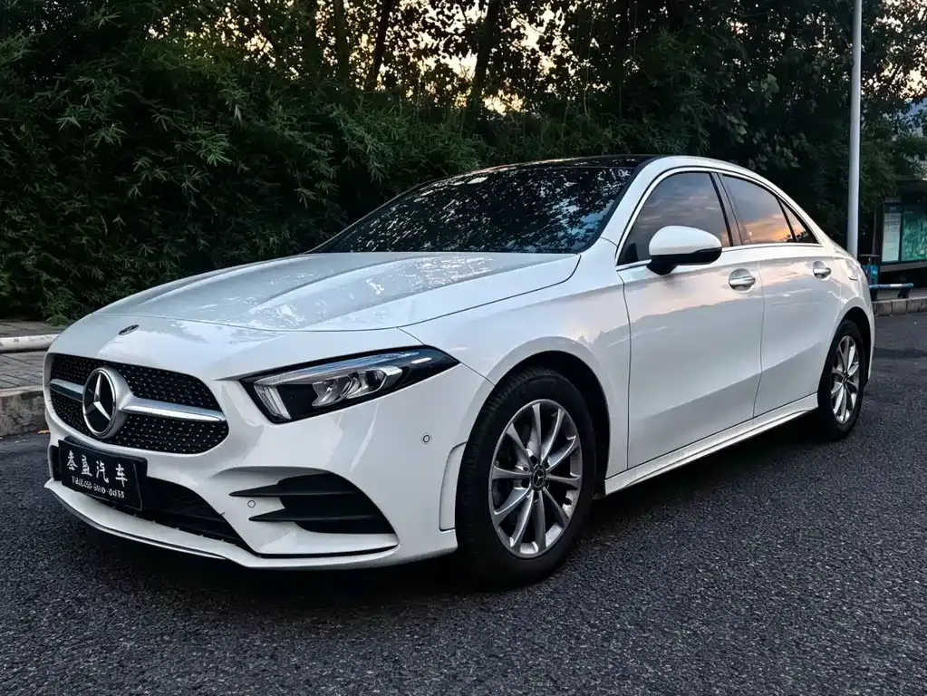 2022 Mercedes-Benz A-Class A 200 L Sport Sedan Fashion