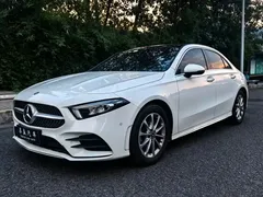 2022 Mercedes-Benz A-Class A 200 L Sport Sedan Fashion, белый — фото 1
