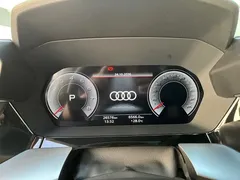 2022 Audi A3 Sportback 35 TFSI Luxury Sport, белый — фото 8