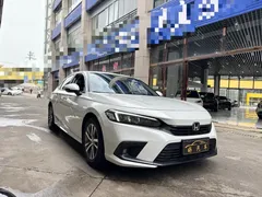 2023 Honda Civic 240TURBO CVT, белый — фото 3