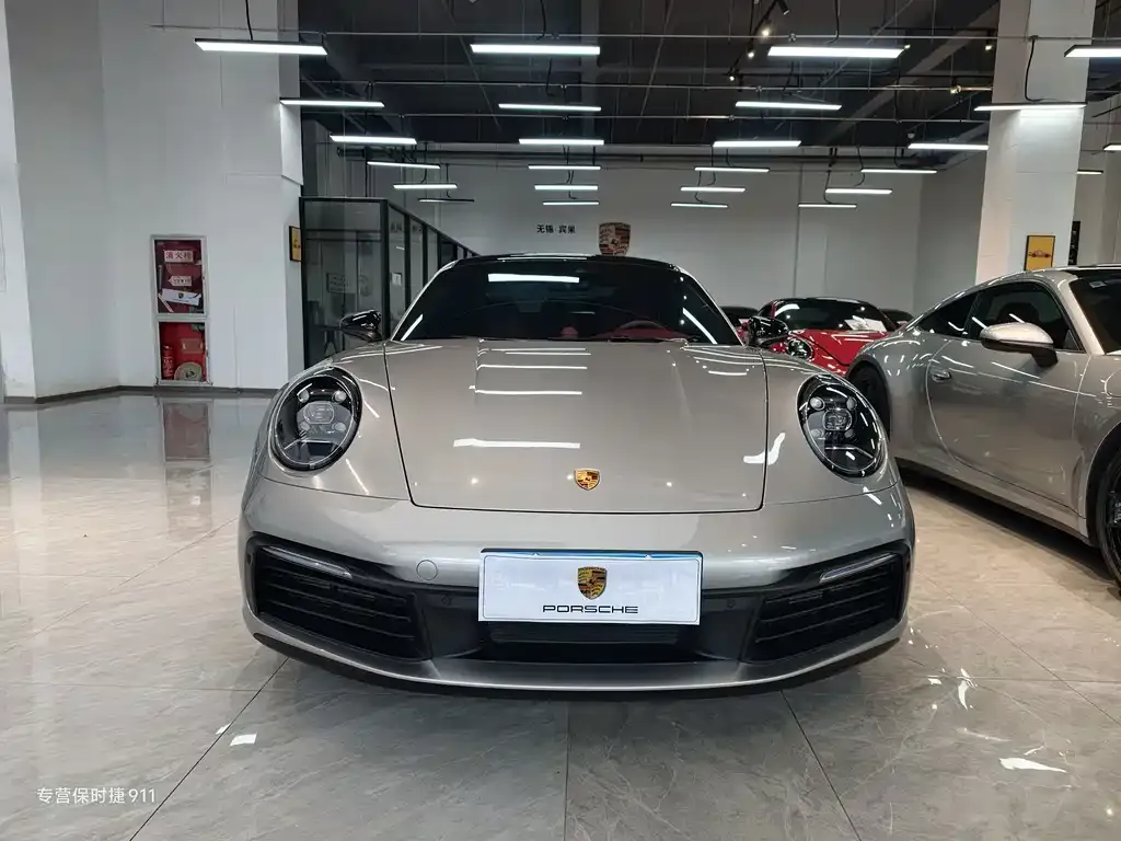 2023 Porsche 911 Carrera 3.0T