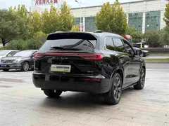 2024 Aito M7 1.5T RWD Smart Driving Ultra 5-seat, чёрный — фото 7