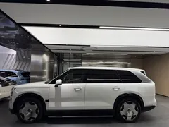 2025 Zeekr 9X Hyper 70kWh 6-seat, белый — фото 13