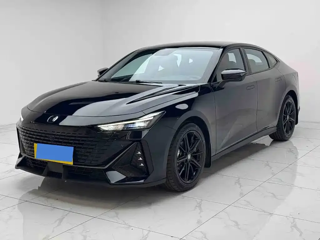 2022 Changan UNI-V 1.5T Premium