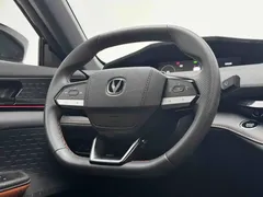 2022 Changan UNI-V 1.5T Premium, чёрный — фото 10