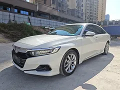 2022 Honda Accord 260TURBO Luxury, белый — фото 3