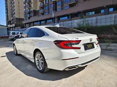 2022 Honda Accord 260TURBO Luxury, белый — фото 4
