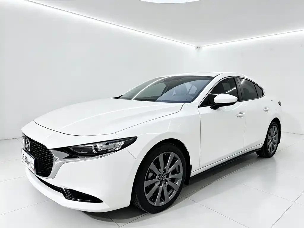 2022 Mazda 3 2.0L AT
