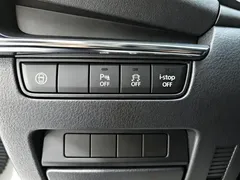2022 Mazda 3 2.0L AT, белый — фото 10