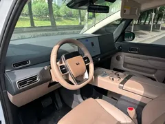2025 Li Auto MEGA Home, белый — фото 4