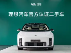 2025 Li Auto i8 Standard, белый — фото 2
