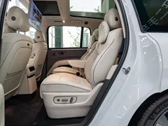 2025 Li Auto i8 Standard, белый — фото 5