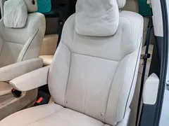 2025 Li Auto i8 Standard, белый — фото 6