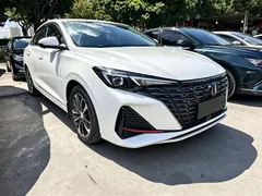 2021 Changan Eado PLUS Blue Whale NE 1.4T GDI DCT Premium, белый — фото 3