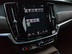 2021 Volvo S90 — фото 26