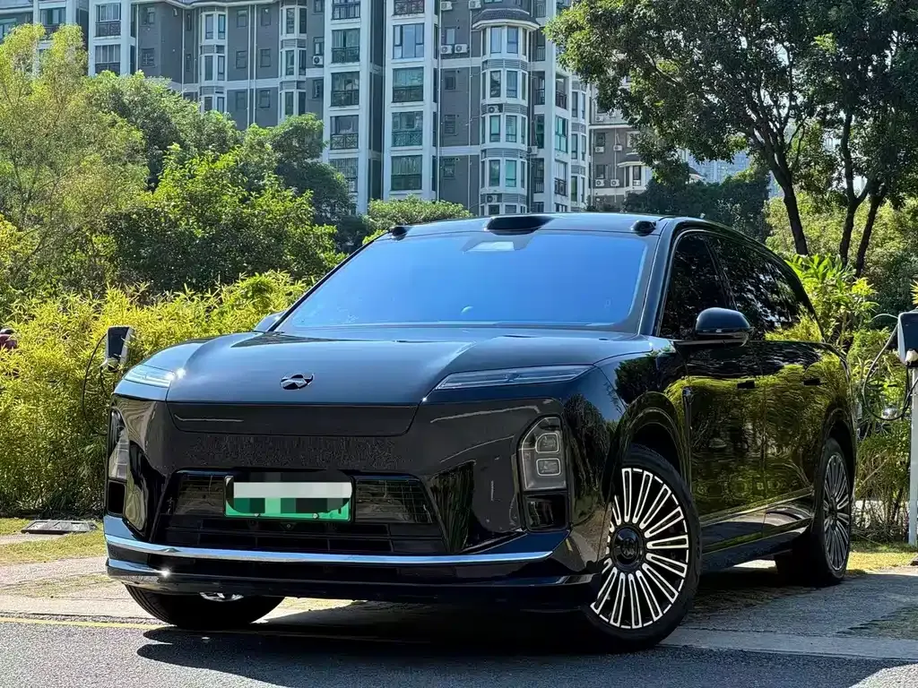 2026 Nio ES8 6-seat Executive Luxury
