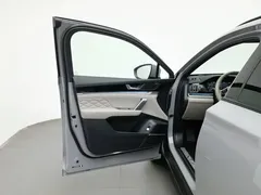 2025 BYD Tang DM-i PHEV 115km Flagship — фото 8
