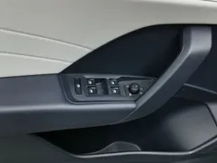 2023 Volkswagen Tharu 300TSI 2WD — фото 9