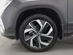 2023 Volkswagen Tharu 300TSI 2WD — фото 17