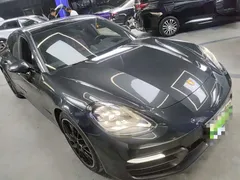 2023 Porsche Panamera 4 E-Hybrid 2.9T Platinum Edition — фото 2