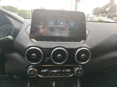 2022 Nissan Sylphy 1.6L XL CVT Enjoy, белый — фото 9