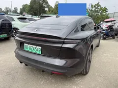 2022 Nio ET5 75kWh, чёрный — фото 8