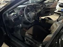 2023 Lexus ES 200 Excellence, чёрный — фото 7