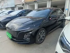 2023 Hongqi E-QM5 Basic Mobility, чёрный — фото 2