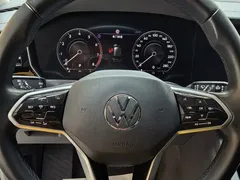 2021 Volkswagen Touareg 3.0TSI Sport Package, чёрный — фото 11
