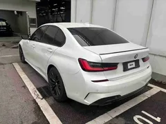 2021 BMW 3 Series 325i M Sport Night Package, белый — фото 2