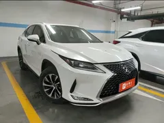 2020 Lexus RX 300 2WD Elite, белый — фото 3