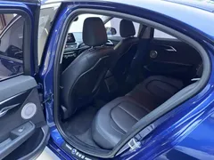 2022 BMW 1 Series 120i M Sport, синий — фото 10