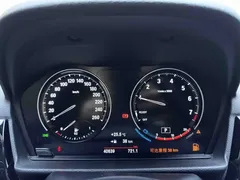2022 BMW 1 Series 120i M Sport, синий — фото 12