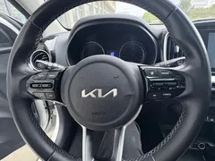 2021 Kia Yipao 1.4L CVT Sunroof, белый — фото 9
