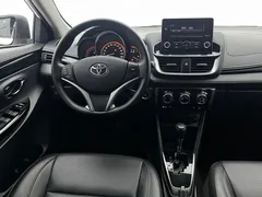 2022 Toyota Yaris L Zhixuan X 1.5L CVT Luxury Plus, белый — фото 11