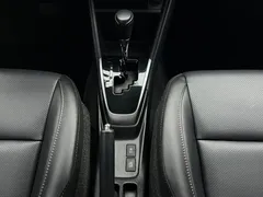 2022 Toyota Yaris L Zhixuan X 1.5L CVT Luxury Plus, белый — фото 12